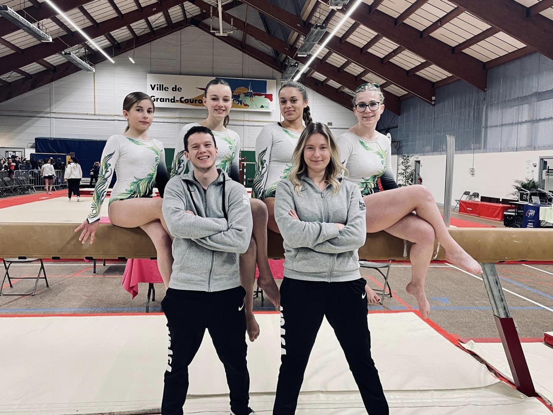Margot, Brice, Lou, Yaëlle, Alexandra et Lou